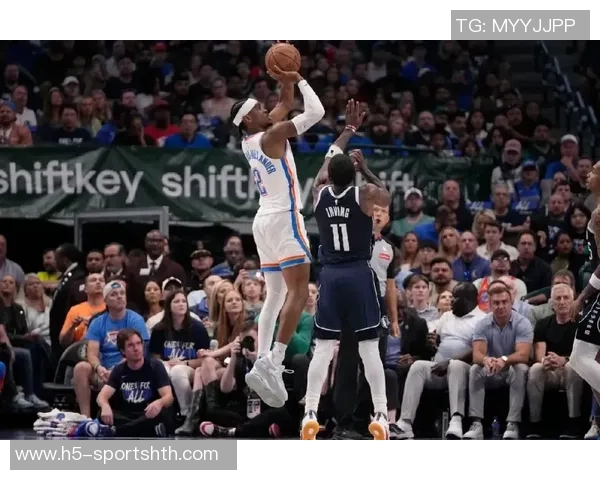 梅尔顿底角踩线投篮得手勇士奋起直追缩小分差至三分